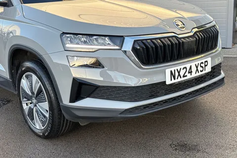 NX24XSP Škoda Karoq 1.5 TSI ACT SE Drive Euro 6 (s/s) 5dr Thumbnail #9