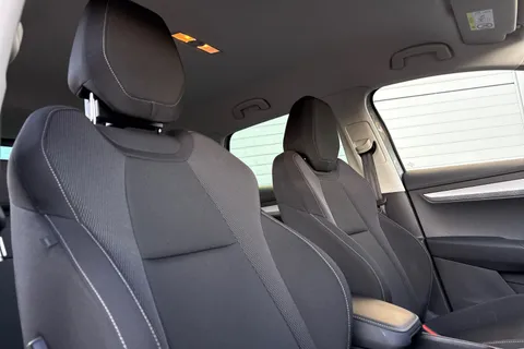 NX24XSP Škoda Karoq 1.5 TSI ACT SE Drive Euro 6 (s/s) 5dr Thumbnail #24