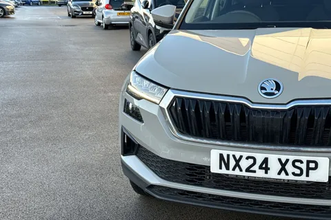 NX24XSP Škoda Karoq 1.5 TSI ACT SE Drive Euro 6 (s/s) 5dr Thumbnail #25