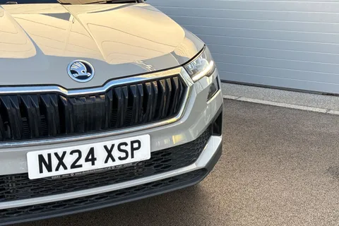 NX24XSP Škoda Karoq 1.5 TSI ACT SE Drive Euro 6 (s/s) 5dr Thumbnail #26