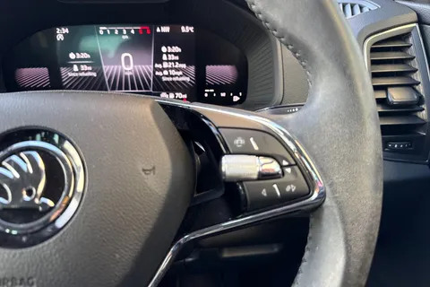 NX24XSP Škoda Karoq 1.5 TSI ACT SE Drive Euro 6 (s/s) 5dr Thumbnail #57