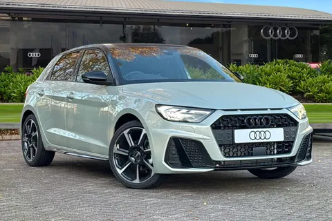  Audi A1 35 TFSI Black Edition 5dr S Tronic Thumbnail #2