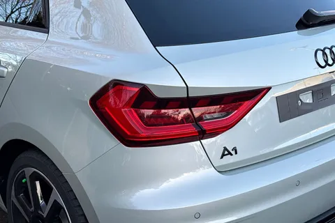  Audi A1 35 TFSI Black Edition 5dr S Tronic Thumbnail #8