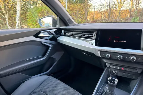  Audi A1 35 TFSI Black Edition 5dr S Tronic Thumbnail #20