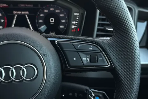  Audi A1 35 TFSI Black Edition 5dr S Tronic Thumbnail #37