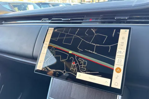 11 of 50 for LAND ROVER RANGE ROVER 3.0 D350 Autobiography 4dr Auto