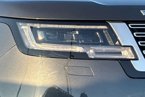 17 of 50 for LAND ROVER RANGE ROVER 3.0 D350 Autobiography 4dr Auto