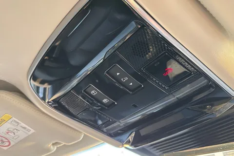 23 of 50 for LAND ROVER RANGE ROVER 3.0 D350 Autobiography 4dr Auto