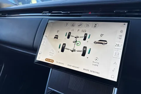 40 of 50 for LAND ROVER RANGE ROVER 3.0 D350 Autobiography 4dr Auto