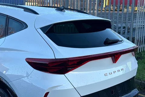 7 of 40 for CUPRA Formentor 1.5 eHybrid 25.8kWh V2 DSG Euro 6 (s/s) 5dr