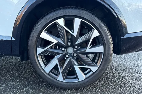 11 of 40 for CUPRA Formentor 1.5 eHybrid 25.8kWh V2 DSG Euro 6 (s/s) 5dr