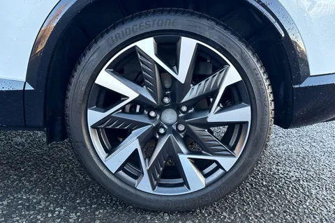 12 of 40 for CUPRA Formentor 1.5 eHybrid 25.8kWh V2 DSG Euro 6 (s/s) 5dr