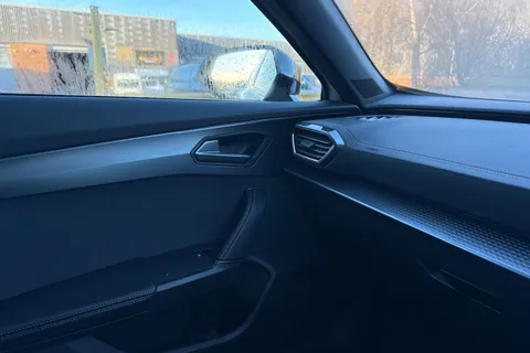 31 of 40 for CUPRA Formentor 1.5 eHybrid 25.8kWh V2 DSG Euro 6 (s/s) 5dr