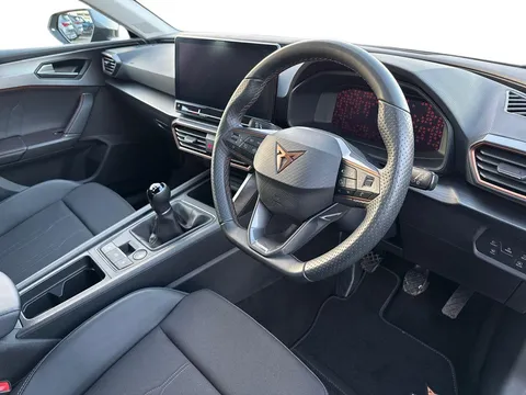 7 of 38 for CUPRA LEON 1.5 TSI V1 5dr