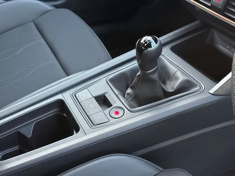 19 of 38 for CUPRA LEON 1.5 TSI V1 5dr