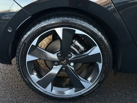 23 of 38 for CUPRA LEON 1.5 TSI V1 5dr