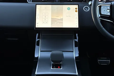 KT73FPK Land Rover Range Rover Evoque 2.0 D200 Dynamic SE 5dr Thumbnail #15