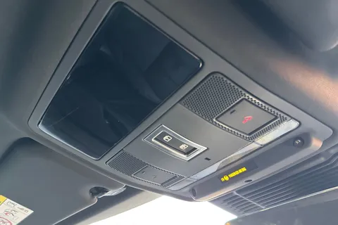 KT73FPK Land Rover Range Rover Evoque 2.0 D200 Dynamic SE 5dr Thumbnail #24