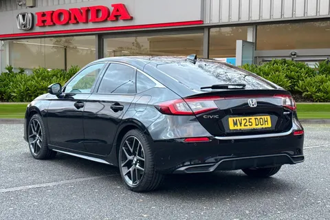 2 of 56 for HONDA CIVIC 2.0 eHEV Advance 5dr CVT