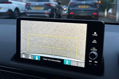 47 of 56 for HONDA CIVIC 2.0 eHEV Advance 5dr CVT