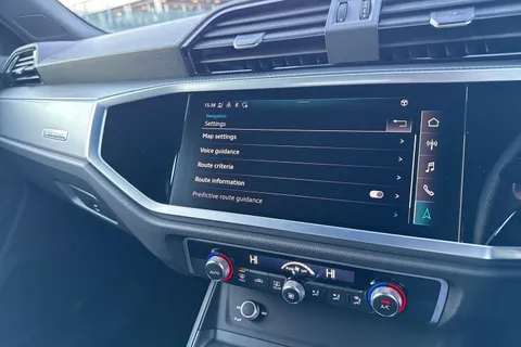 39 of 55 for AUDI Q3 40 TDI 200 Quattro S Line 5dr S Tronic