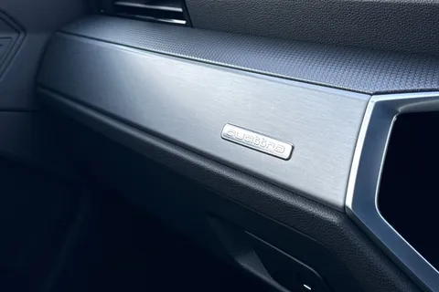 50 of 55 for AUDI Q3 40 TDI 200 Quattro S Line 5dr S Tronic