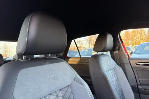 MV75UOJ Volkswagen T-Roc 1.5 TSI Black Edition 5dr DSG **19' MISANO ALLOYS + REAR VIEW CAMERA** Thumbnail #24