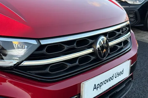 MV75UOJ Volkswagen T-Roc 1.5 TSI Black Edition 5dr DSG **19' MISANO ALLOYS + REAR VIEW CAMERA** Thumbnail #29