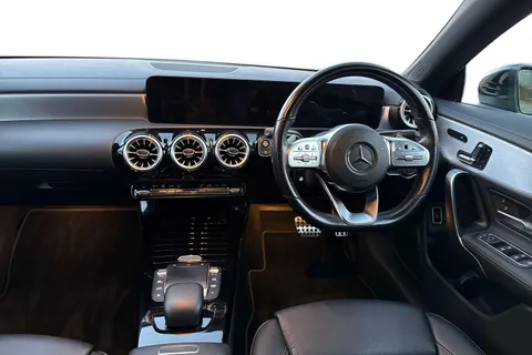 OU21VYV Mercedes-Benz Cla Class 1.3 CLA180 AMG Line (Premium Plus 2) Coupe 7G-DCT Euro 6 (s/s) 4dr Thumbnail #19