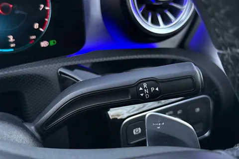 OU21VYV Mercedes-Benz Cla Class 1.3 CLA180 AMG Line (Premium Plus 2) Coupe 7G-DCT Euro 6 (s/s) 4dr Thumbnail #24