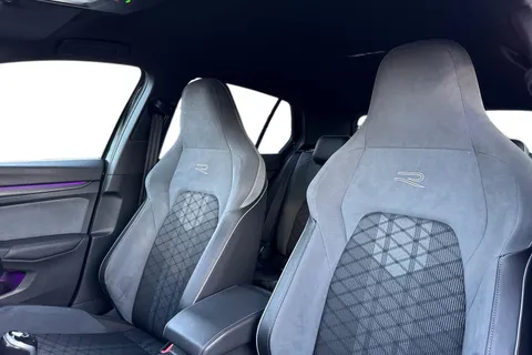 16 of 42 for Volkswagen Golf 1.5 TSI R-Line 5dr | Sat Nav | Adaptive Cruise Control