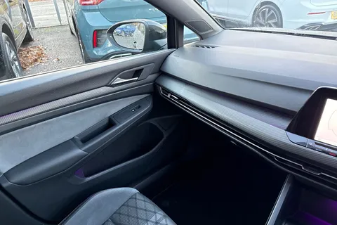 20 of 42 for Volkswagen Golf 1.5 TSI R-Line 5dr | Sat Nav | Adaptive Cruise Control