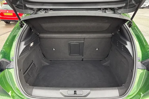 MF72YMK PEUGEOT 308 1.2 PureTech Allure Premium EAT Euro 6 (s/s) 5dr Thumbnail #10