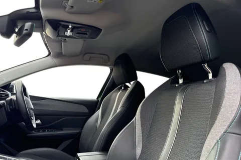 MF72YMK PEUGEOT 308 1.2 PureTech Allure Premium EAT Euro 6 (s/s) 5dr Thumbnail #11