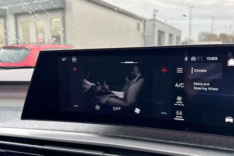 KM25RBO PEUGEOT 3008 1.2 HYBRID GT e-DSC6 Euro 6 (s/s) 5dr Thumbnail #22