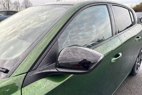 MF72YMK PEUGEOT 308 1.2 PureTech Allure Premium EAT Euro 6 (s/s) 5dr Thumbnail #29