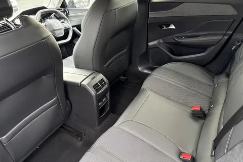 MF72YMK PEUGEOT 308 1.2 PureTech Allure Premium EAT Euro 6 (s/s) 5dr Thumbnail #34