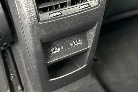 MF72YMK PEUGEOT 308 1.2 PureTech Allure Premium EAT Euro 6 (s/s) 5dr Thumbnail #36