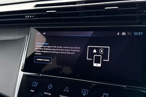 MF72YMK PEUGEOT 308 1.2 PureTech Allure Premium EAT Euro 6 (s/s) 5dr Thumbnail #44