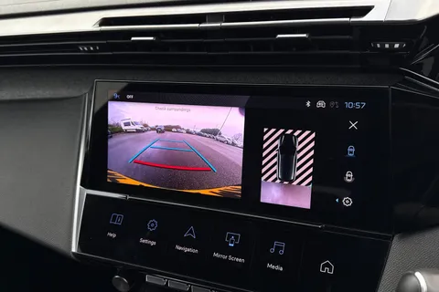 MF72YMK PEUGEOT 308 1.2 PureTech Allure Premium EAT Euro 6 (s/s) 5dr Thumbnail #48