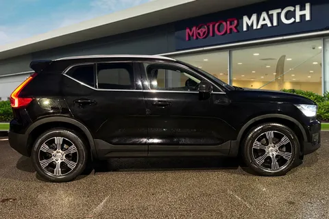 BK70HDG Volvo Xc40 2.0 B4 MHEV Inscription Auto Euro 6 (s/s) 5dr Thumbnail #3