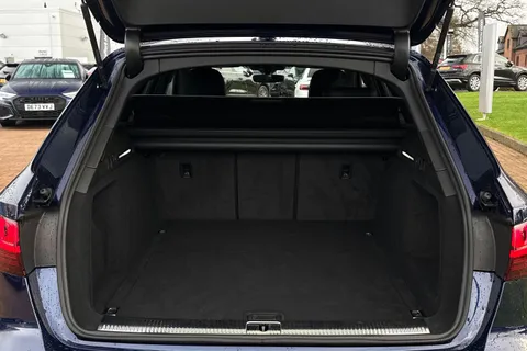 DE74EBP Audi A4 Avant Avant Black Edition 35 TDI  163 PS S tronic Thumbnail #7