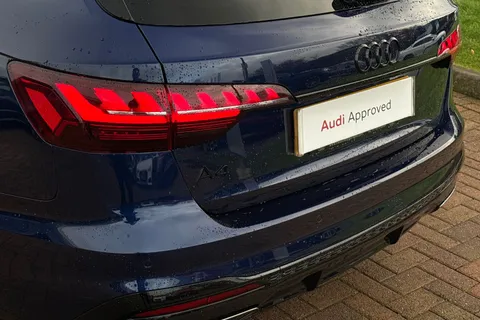 DE74EBP Audi A4 Avant Avant Black Edition 35 TDI  163 PS S tronic Thumbnail #8