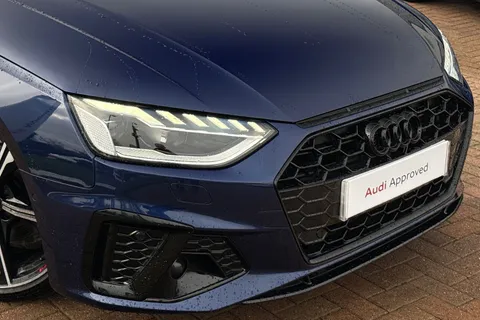 DE74EBP Audi A4 Avant Avant Black Edition 35 TDI  163 PS S tronic Thumbnail #9