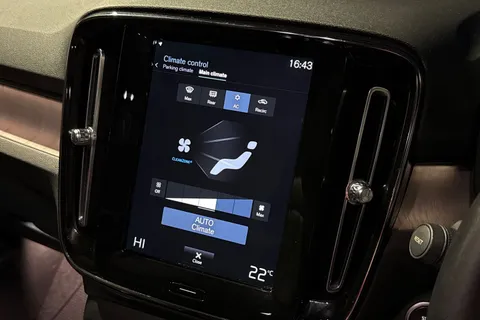 BK70HDG Volvo Xc40 2.0 B4 MHEV Inscription Auto Euro 6 (s/s) 5dr Thumbnail #22