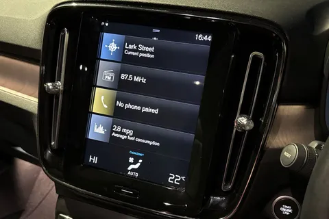 BK70HDG Volvo Xc40 2.0 B4 MHEV Inscription Auto Euro 6 (s/s) 5dr Thumbnail #42