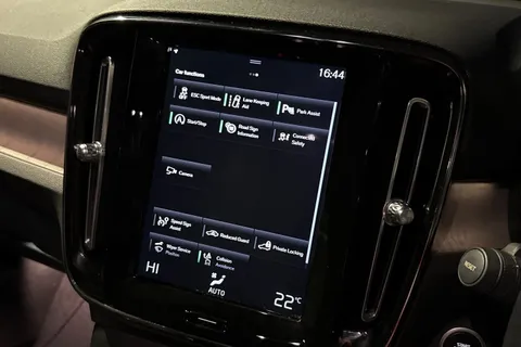 BK70HDG Volvo Xc40 2.0 B4 MHEV Inscription Auto Euro 6 (s/s) 5dr Thumbnail #44