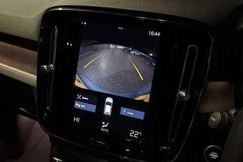 BK70HDG Volvo Xc40 2.0 B4 MHEV Inscription Auto Euro 6 (s/s) 5dr Thumbnail #45