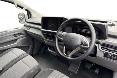 CX75HYH Volkswagen Transporter T32 Panel Van Commerce Pro SWB 170 PS 2.0 TDI 8sp Automatic Thumbnail #13