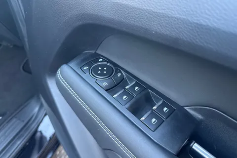 PJ75YDY Volkswagen Amarok Style 240 PS 3.0 TDI 10sp Automatic 4MOTION Thumbnail #21